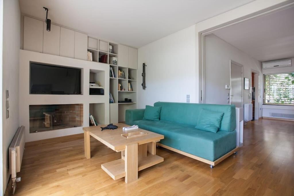 Hidesign Athens Tube Luxury Apt In Kolonaki Atenas Exterior foto
