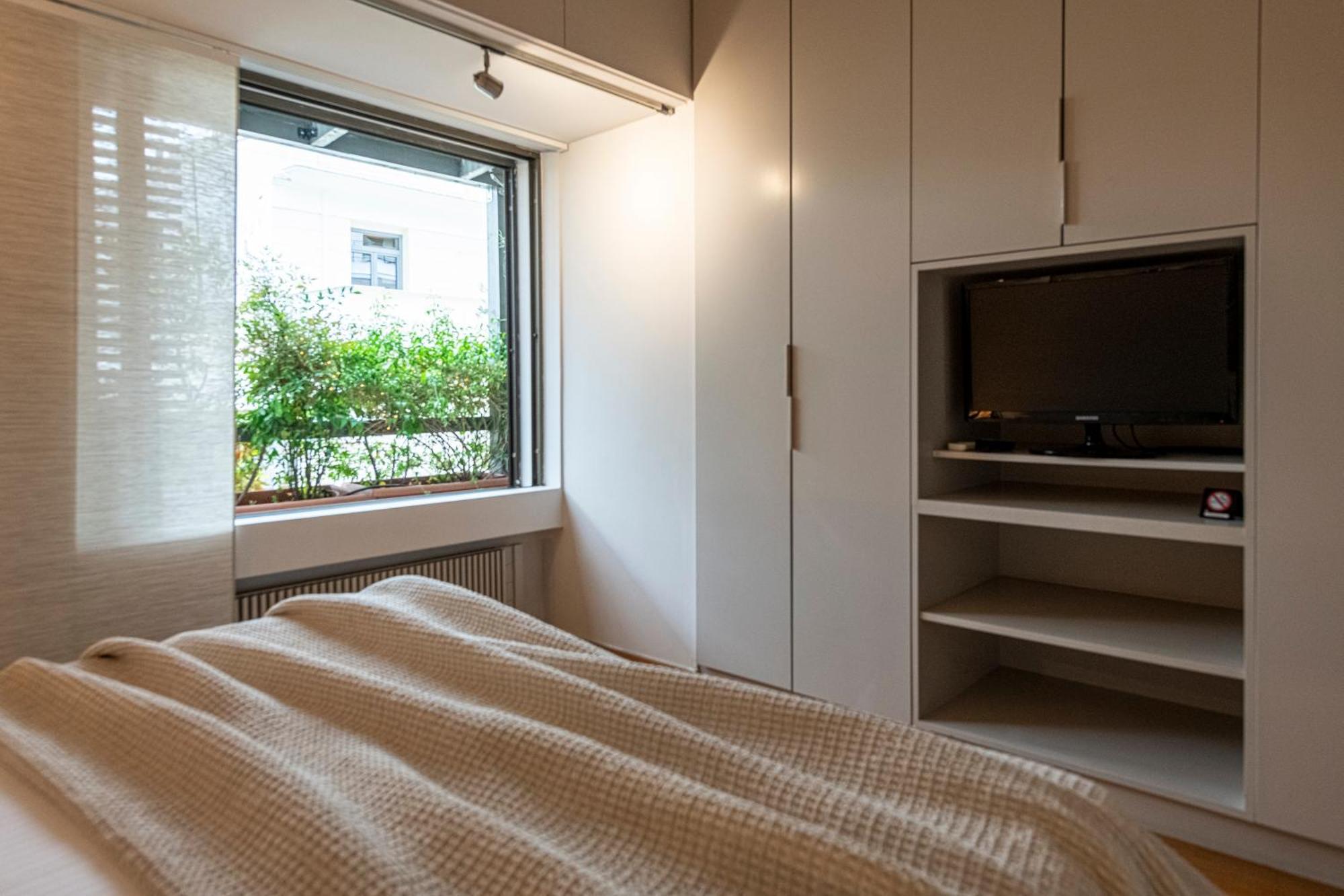 Hidesign Athens Tube Luxury Apt In Kolonaki Atenas Exterior foto